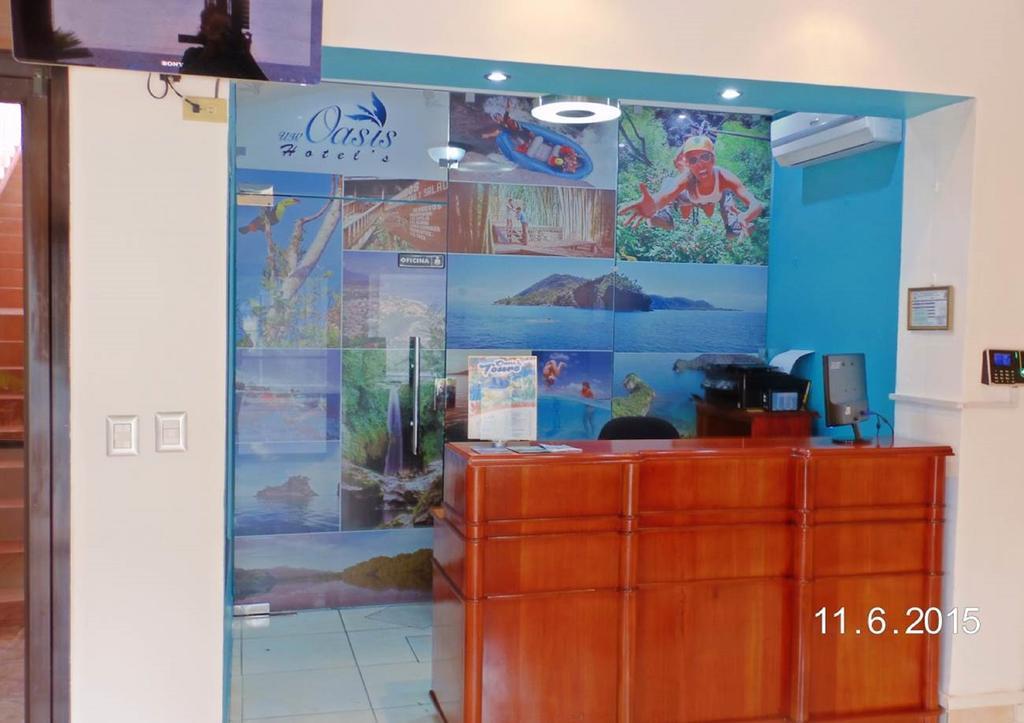 Uw Oasis Hotel La Ceiba Exterior foto